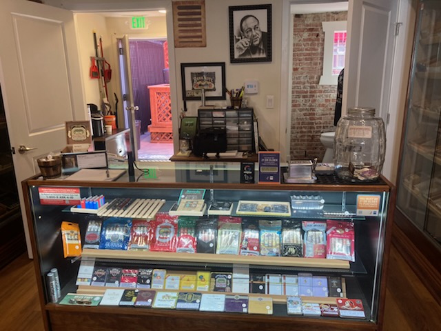 Great Selection Cigar Shop Van Nuys